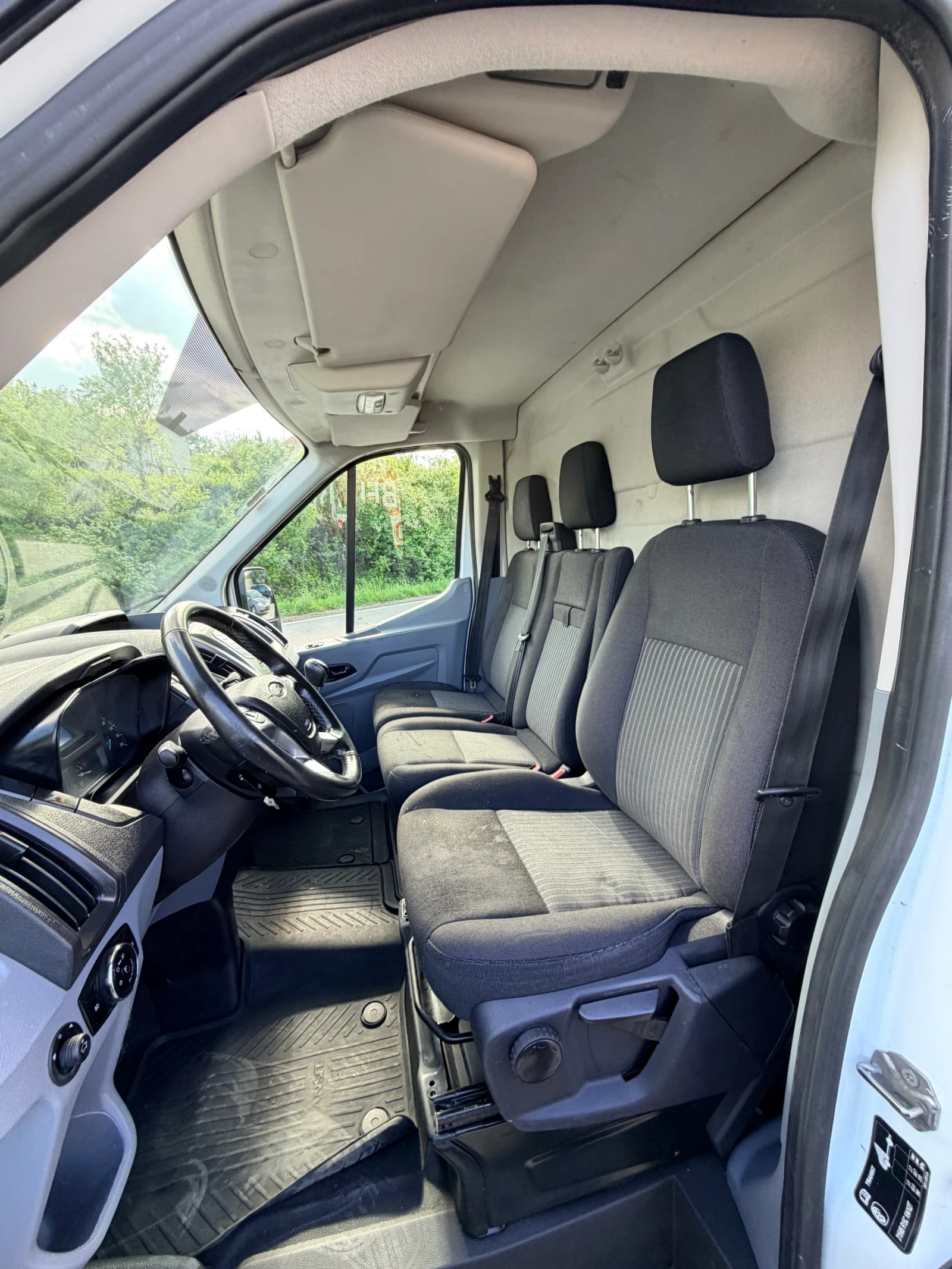 Ford Transit Товарен, снимка 11 - Бусове и автобуси - 54584489