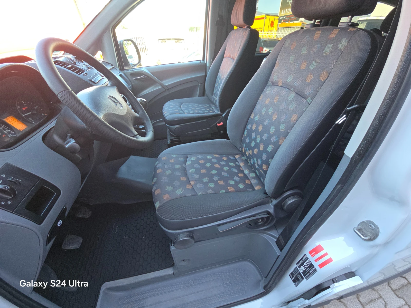 Mercedes-Benz Vito CDi 8+ 1 !! 248000км!!!!, снимка 9 - Бусове и автобуси - 56122227
