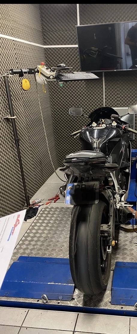 Yamaha YZF-R6 R6 - изображение 10