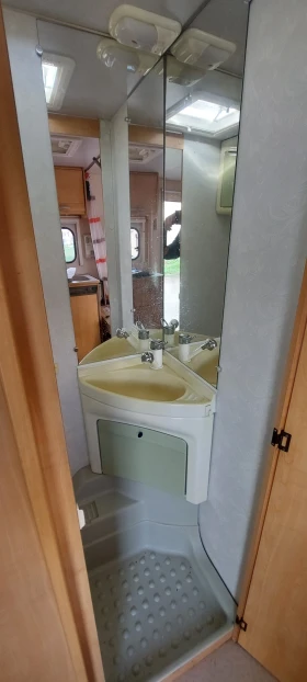 Каравана Sterckeman, снимка 8