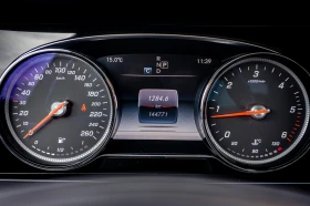 Mercedes-Benz E 220 РЕГИСТРИРАНА-ПЕРФЕКТНА-ГАРАНЦИЯ, снимка 14