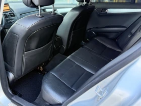 Mercedes-Benz C 220 АВТОМАТ* ОМ646* КОЖА* НАВИГАЦИЯ* НОВИ ГУМИ* ПАРКТР, снимка 12