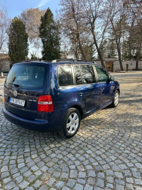 VW Touran 2.0 TDI 7-места - 6199 лв. - 17250952 | Car24.bg