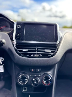 Peugeot 208 | Mobile.bg    10