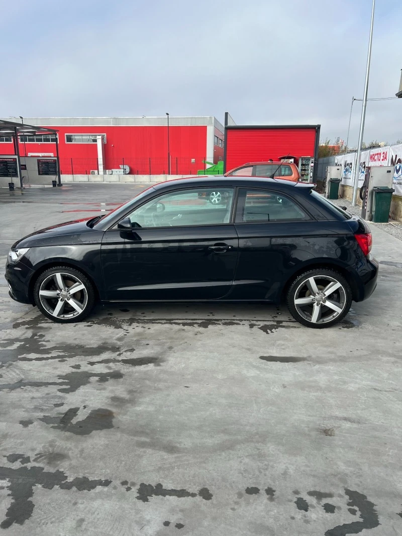 Audi A1, снимка 6 - Автомобили и джипове - 46921314