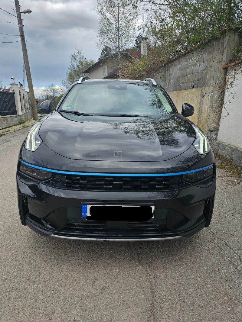 Lynk & Co 01, снимка 2 - Автомобили и джипове - 47427559