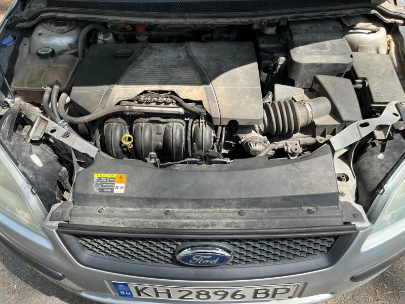 Ford Focus 2.0 i LPG, снимка 13 - Автомобили и джипове - 47570732