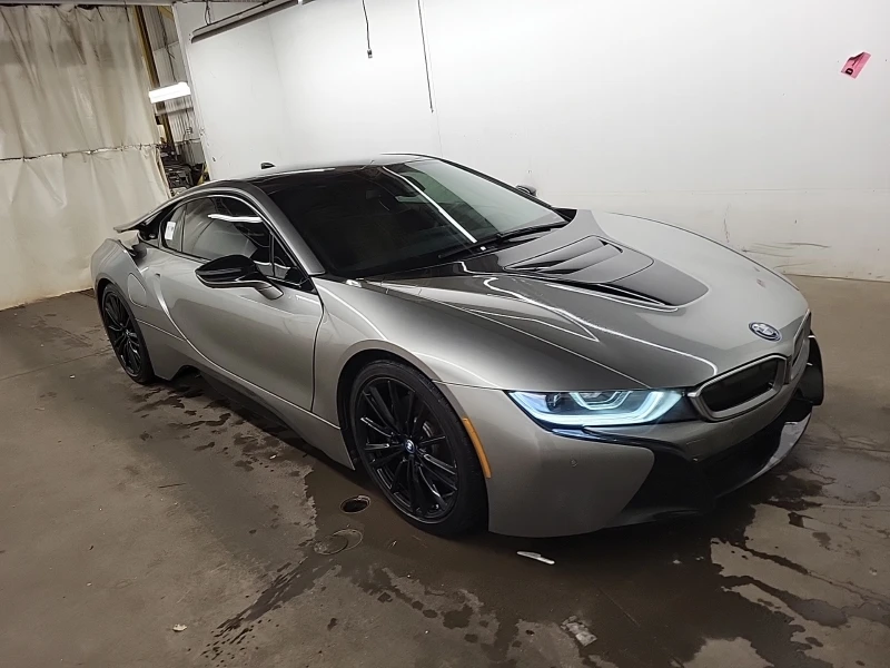 BMW i8, снимка 4 - Автомобили и джипове - 48742023