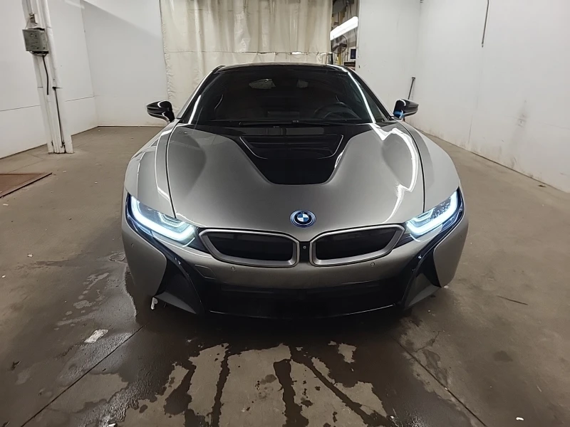 BMW i8, снимка 5 - Автомобили и джипове - 48742023