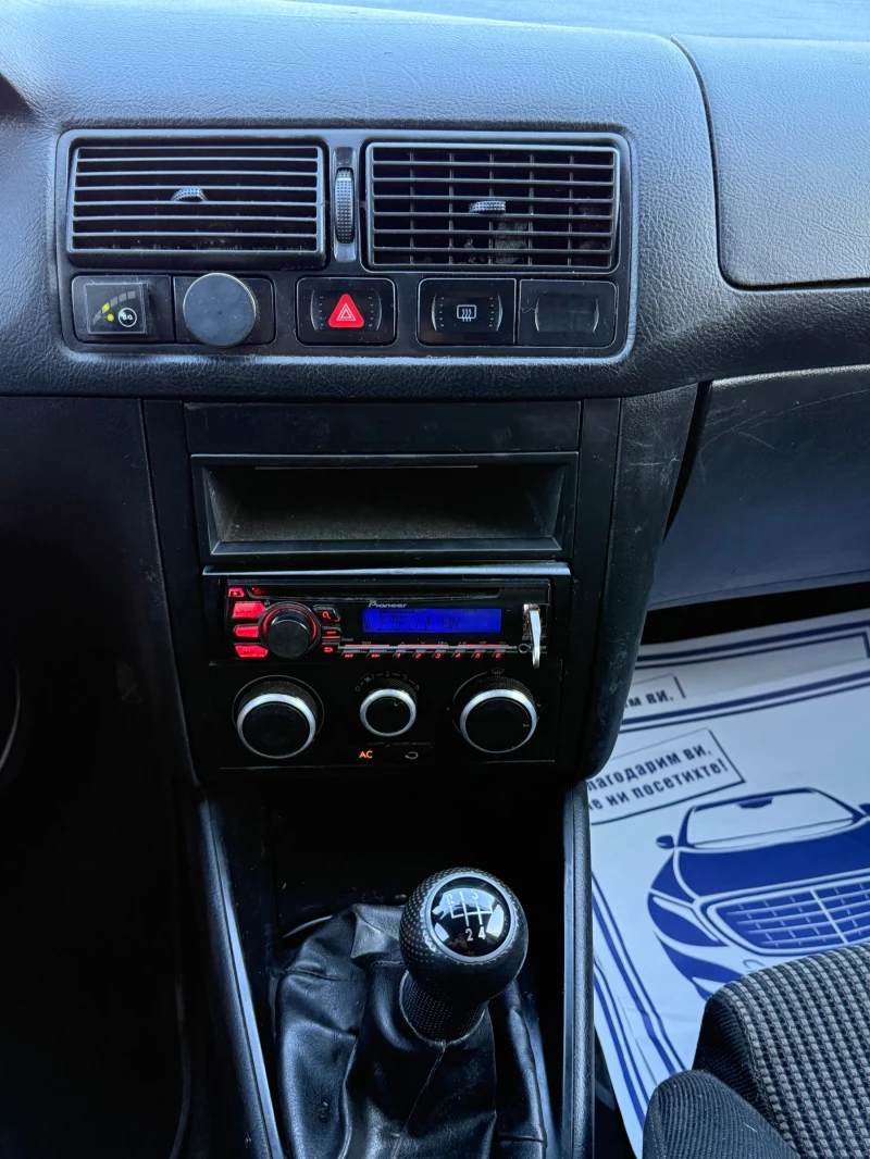 VW Golf 1.6i ГАЗ, снимка 16 - Автомобили и джипове - 51537991