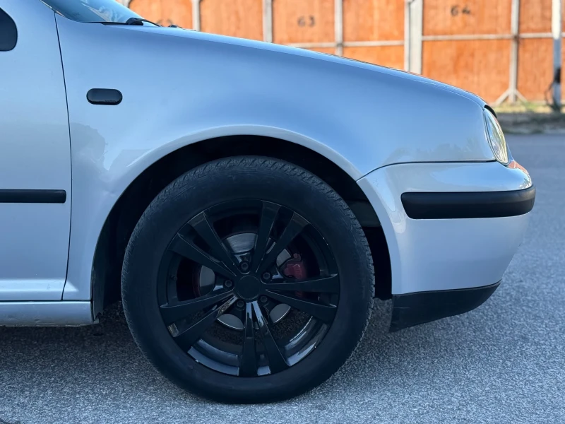 VW Golf 1.6i ГАЗ, снимка 14 - Автомобили и джипове - 51537991