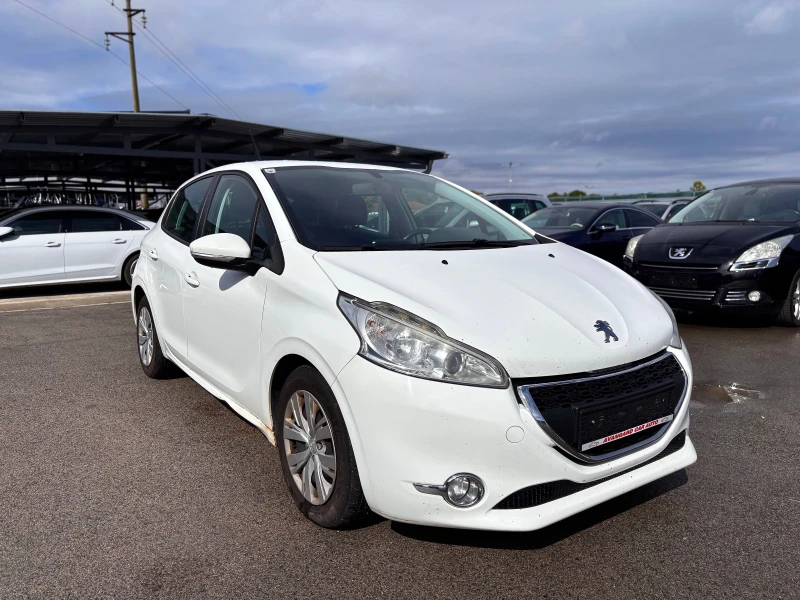 Peugeot 208, снимка 2 - Автомобили и джипове - 51961714
