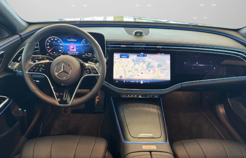Mercedes-Benz E 300 e Avantgarde Hyperscreen Pano, снимка 5 - Автомобили и джипове - 52096601