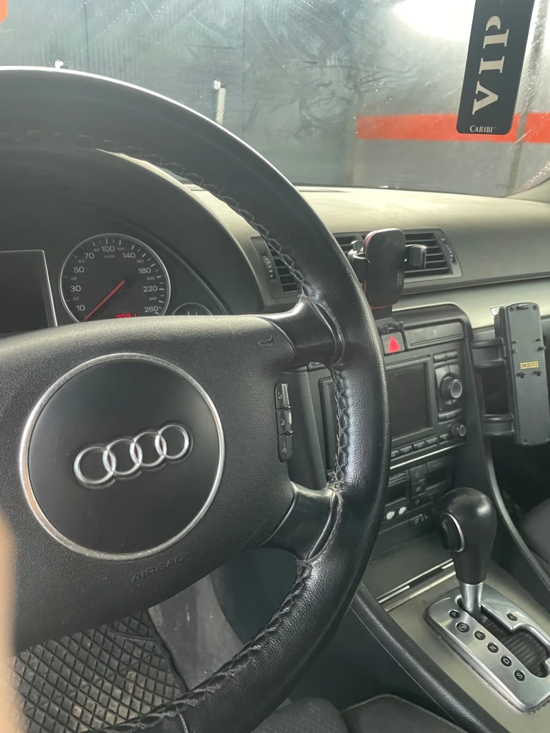 Audi A4 2.5 tdi, снимка 2 - Автомобили и джипове - 52399091