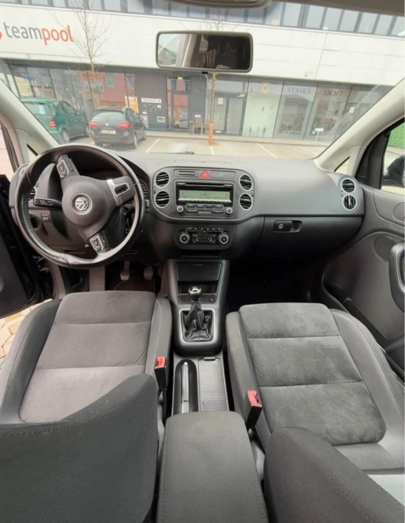 VW Golf Plus 2000tdi, снимка 6 - Автомобили и джипове - 52821633