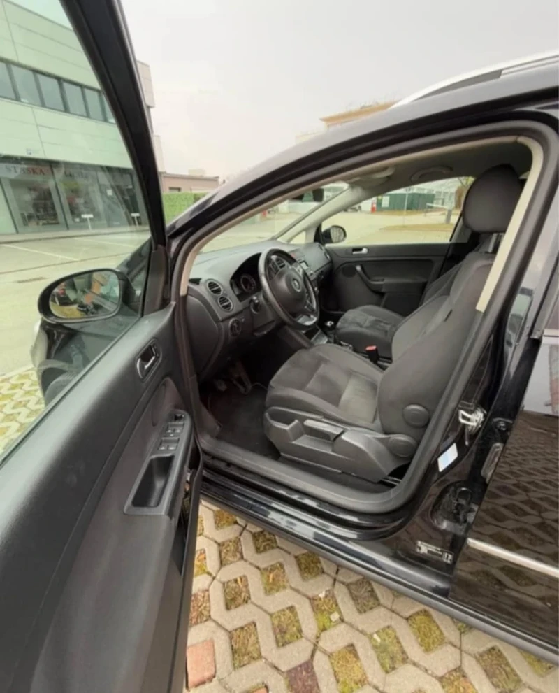 VW Golf Plus 2000tdi, снимка 10 - Автомобили и джипове - 52821633