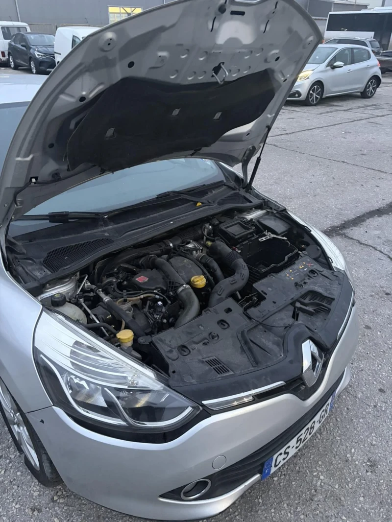 Renault Clio 1.5/75к./ НА ЧАСТИ!, снимка 7 - Автомобили и джипове - 53204844