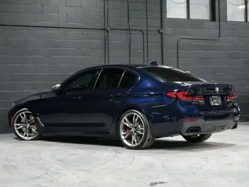 BMW 550 * Harman Kardon * CARFAX* ОПЦИЯ ЗА ФИНАНСИРАНЕ* , снимка 5 - Автомобили и джипове - 53231971