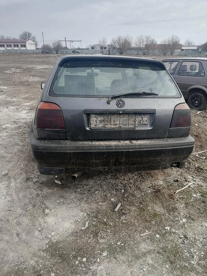 VW Golf 1.6 и 1.8 - изображение 3