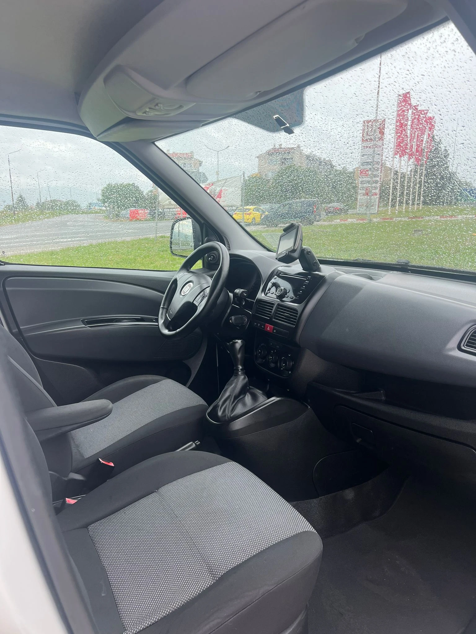Fiat Doblo 1.3 Mjet MAXI | Mobile.bg — изображение 11