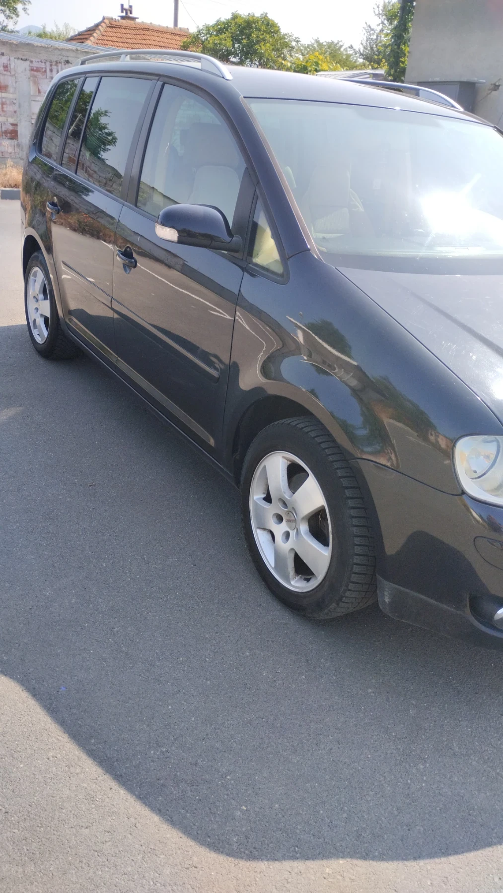 VW Touran  - изображение 7