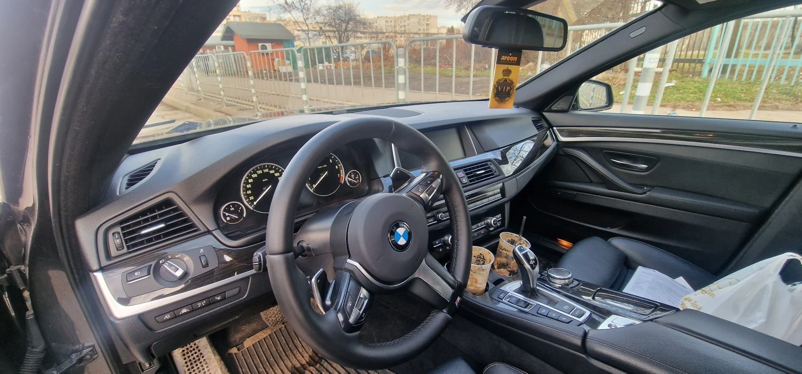 BMW 528 F10 Фейслифт Head up, 85000км Гаранция верига !  - изображение 2