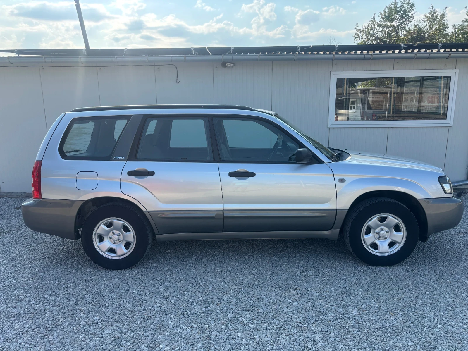 Subaru Forester 2.0i 125 кс НОВ ВНОС ГЕРМАНИЯ - изображение 7
