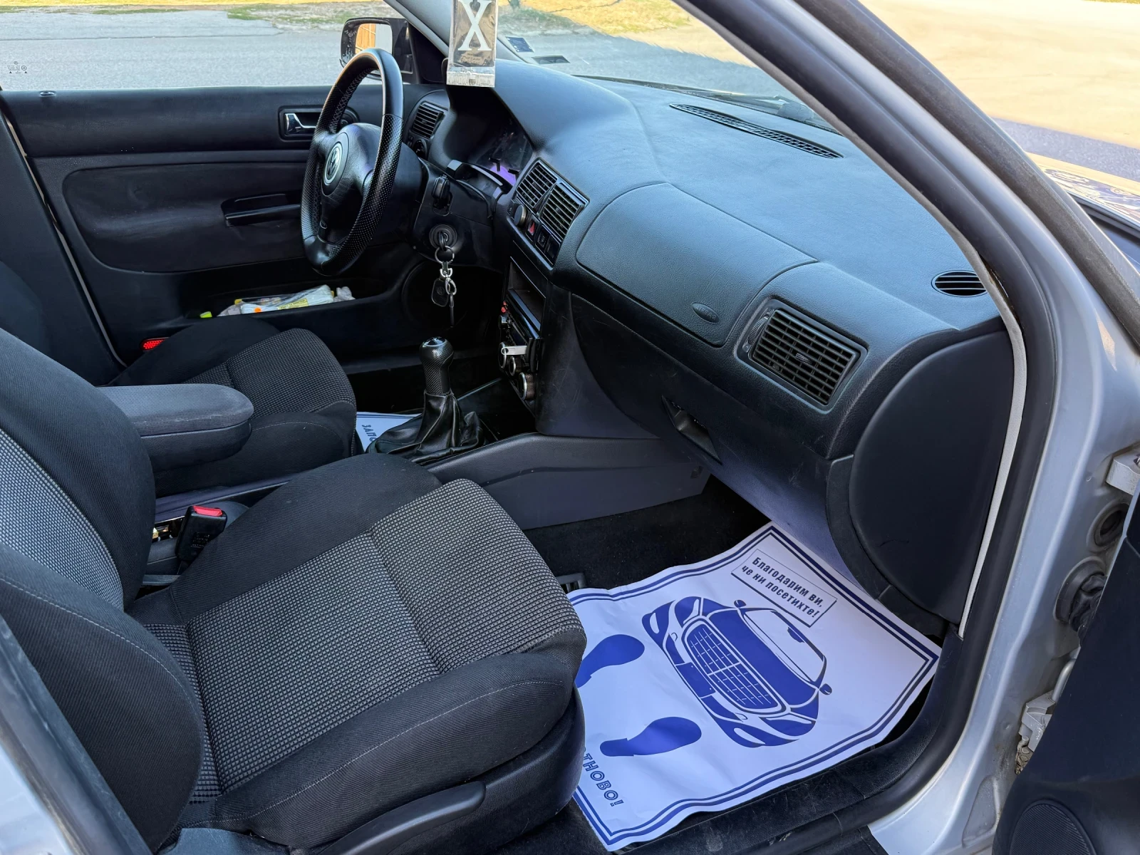 VW Golf 1.6i  | Mobile.bg   17