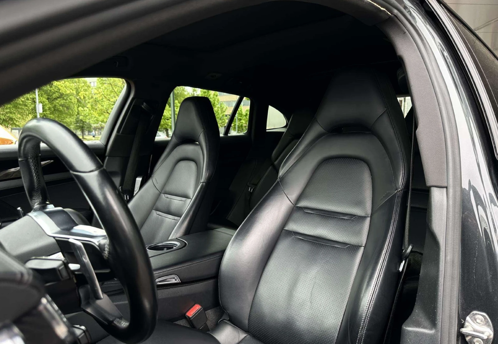 Porsche Panamera Sport Turismo Hybrid - изображение 6