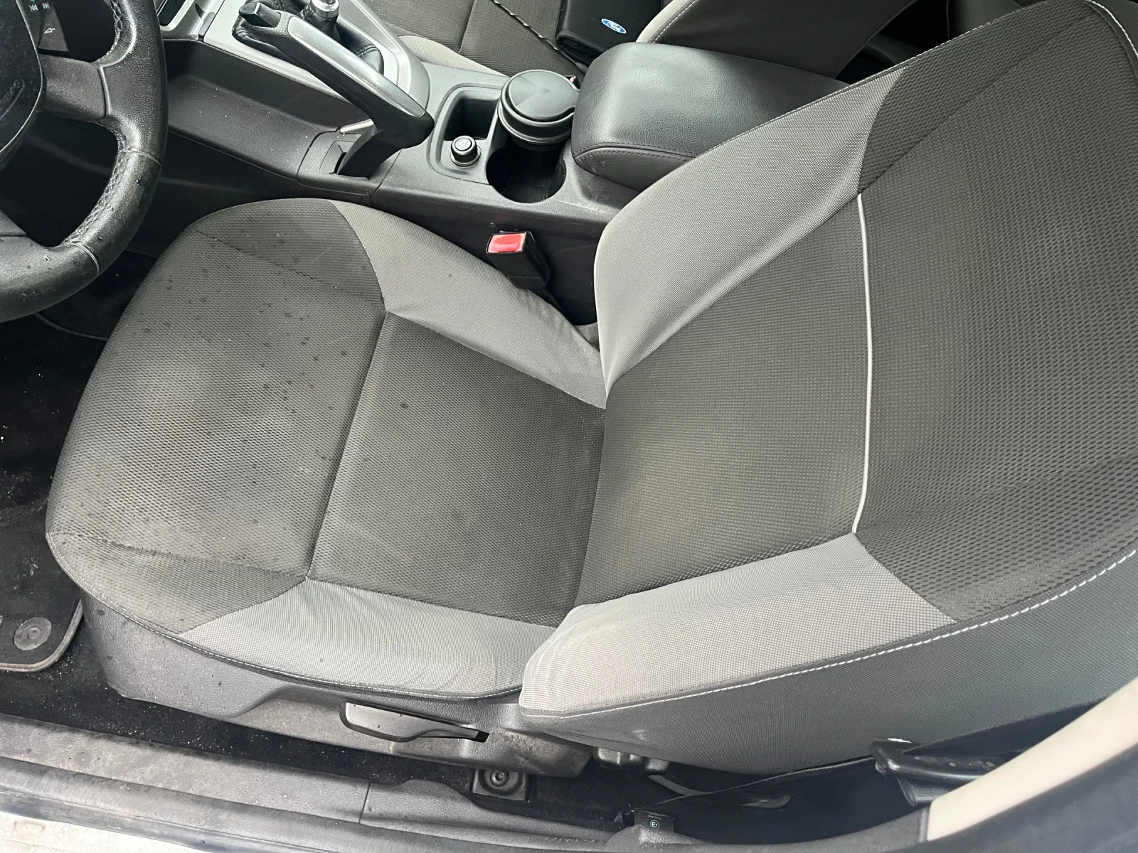 Ford Focus 1.6 TDCI - изображение 6