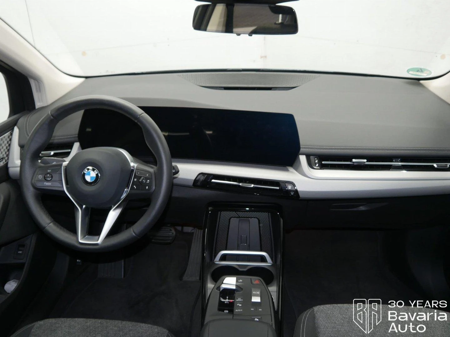 BMW 220 i Active Tourer Steptronic | Mobile.bg   6