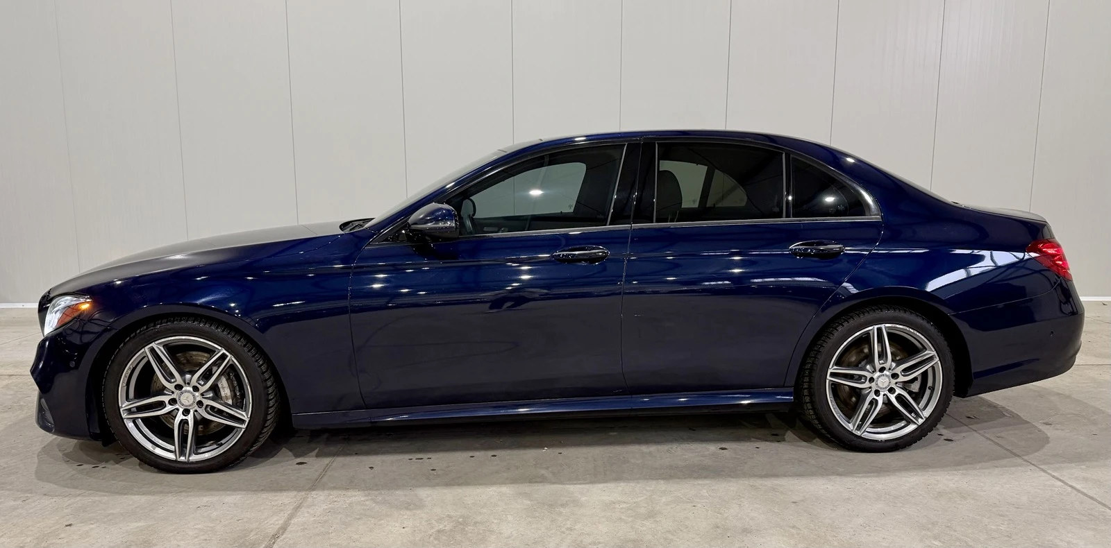 Mercedes-Benz E 400 4M AMG Night Package | Mobile.bg   2