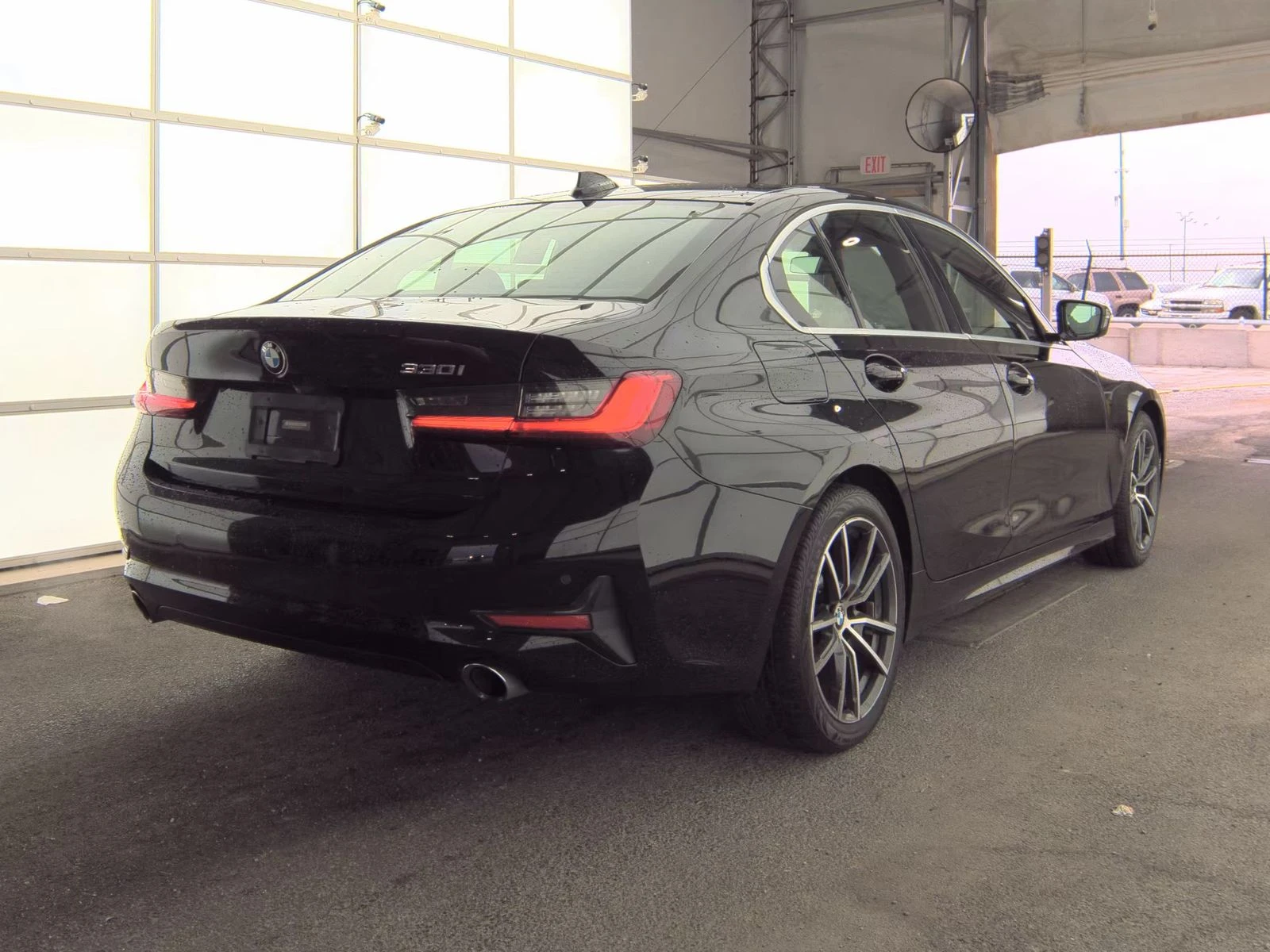 BMW 330  - изображение 6