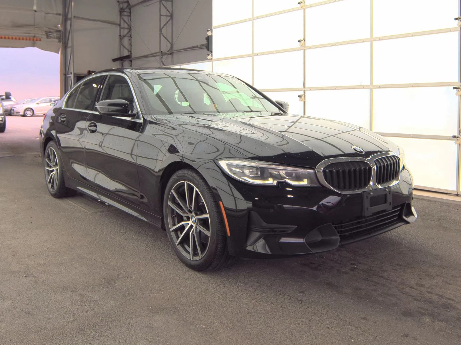 BMW 330  - изображение 3