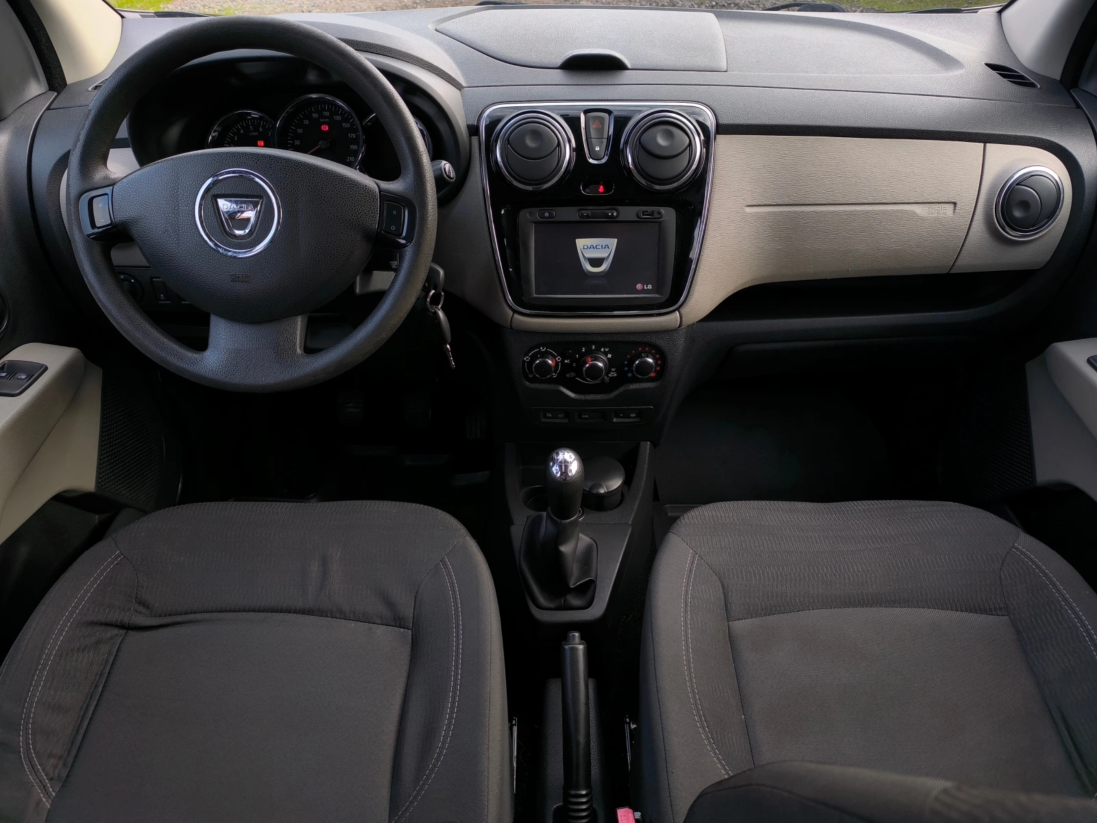 Dacia Lodgy FACE LIFT-1.2i-116��-���������-��������- | Mobile.bg � ����������� 13