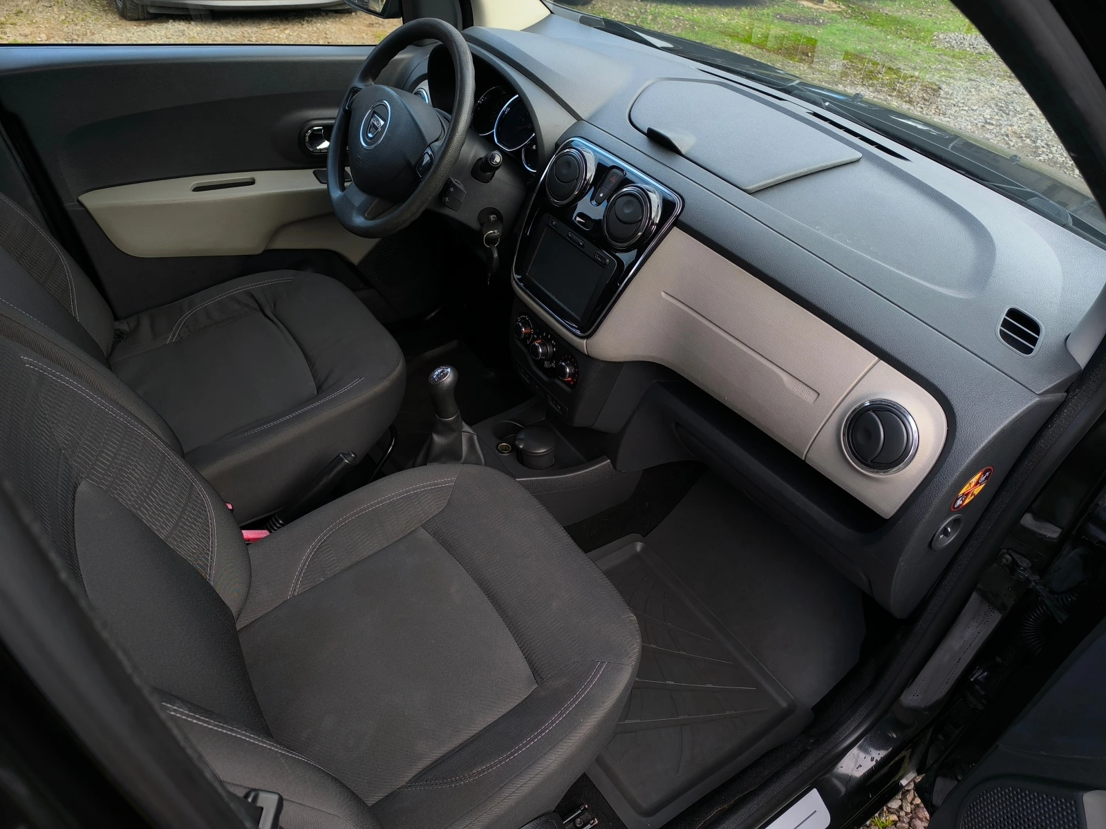 Dacia Lodgy FACE LIFT-1.2i-116��-���������-��������- | Mobile.bg � ����������� 14