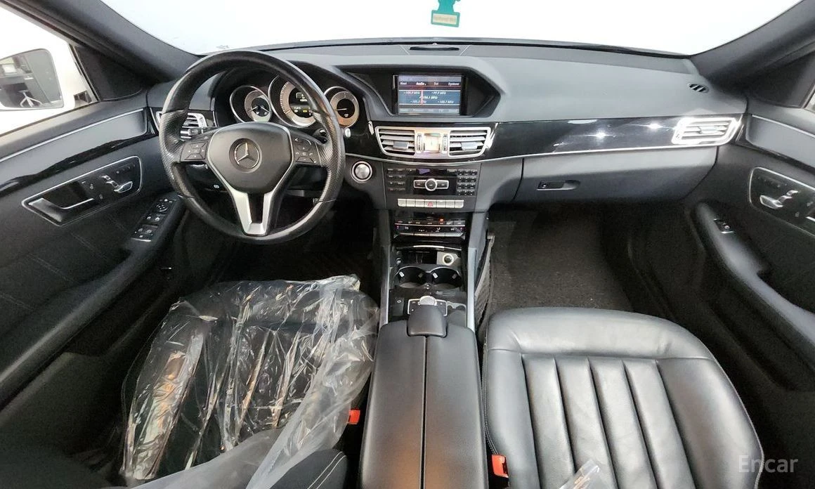 Mercedes-Benz E 220  - изображение 7