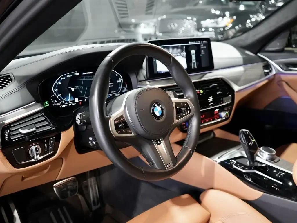 BMW 550 * Harman Kardon * CARFAX* ����� �� �����������*  | Mobile.bg � ����������� 8