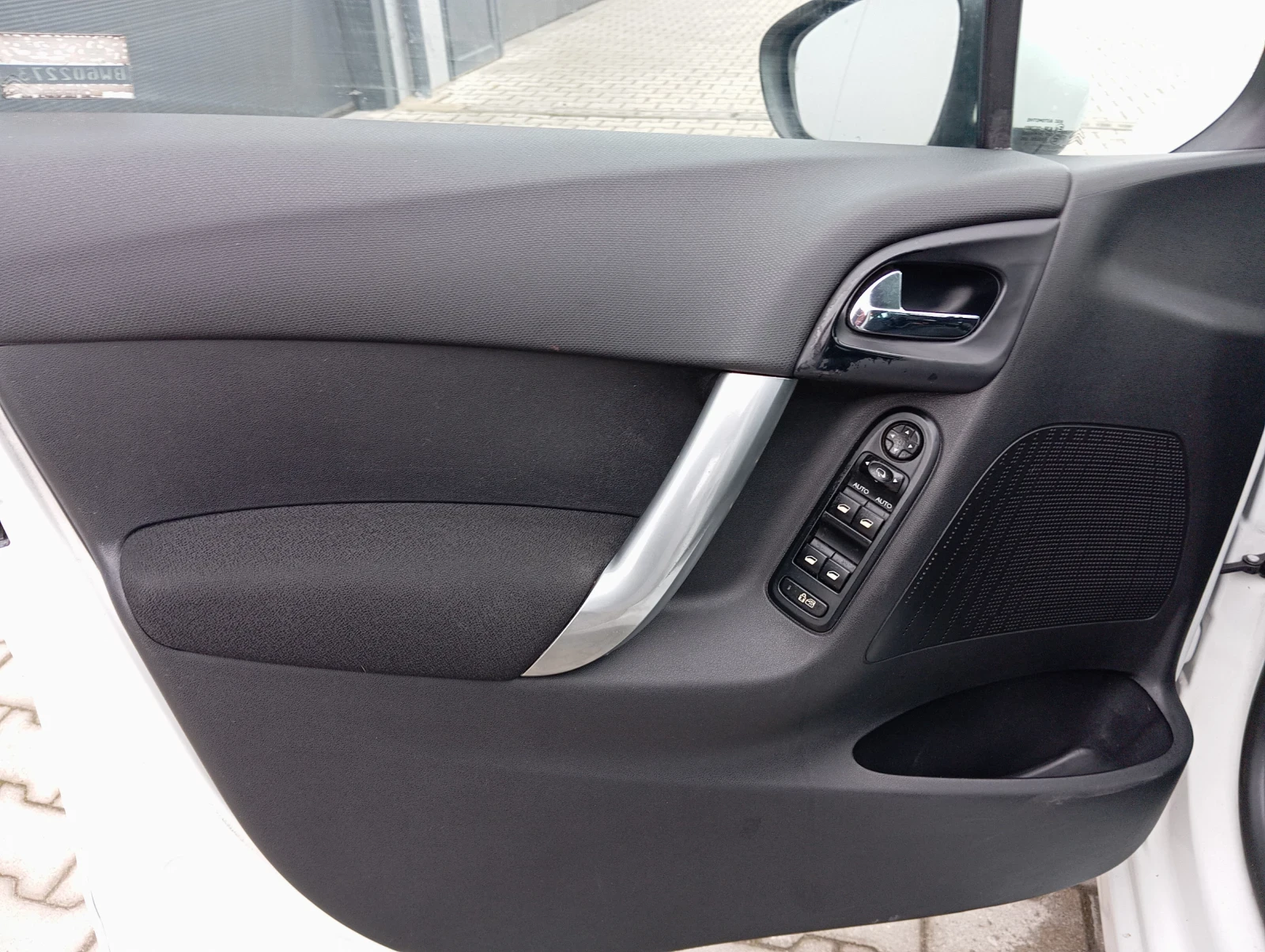 Citroen C3 1.4hdi Exclusive  - изображение 8