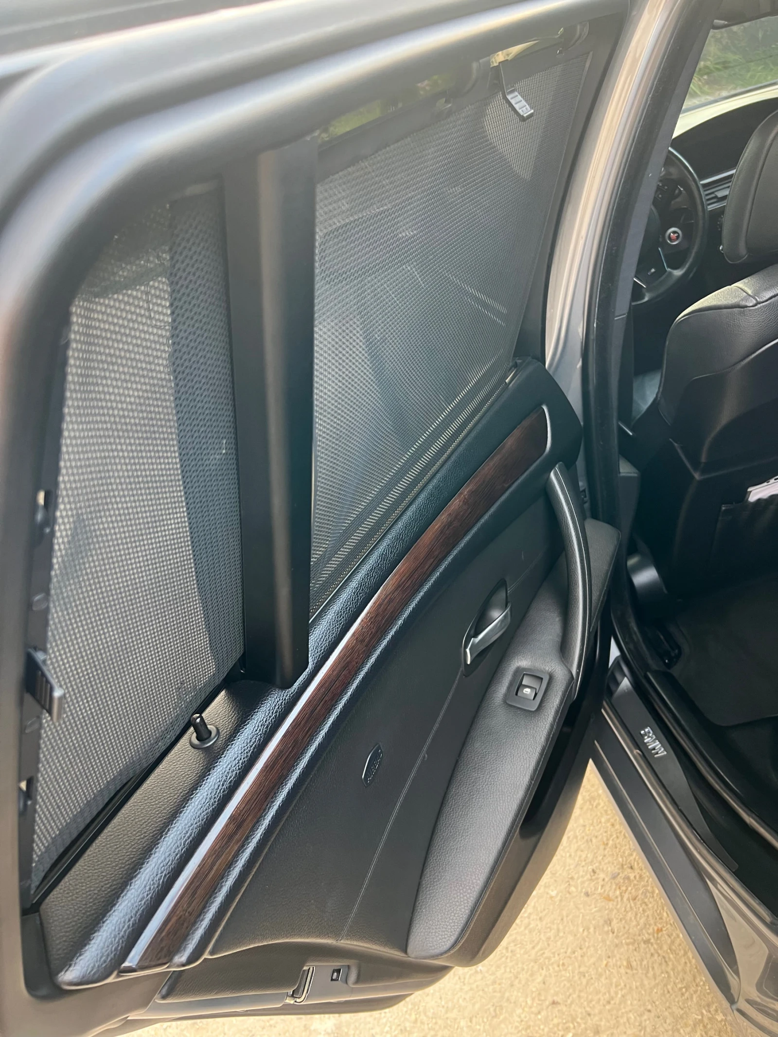 BMW 525 Facelift , снимка 12 - Автомобили и джипове - 53728764