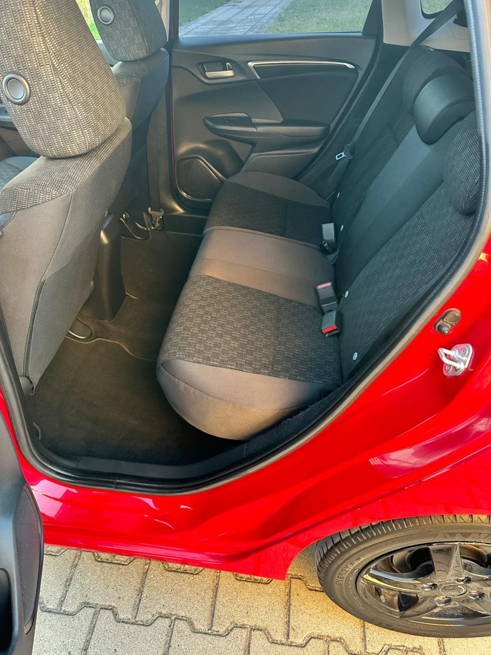 Honda Jazz 2017, снимка 8 - Автомобили и джипове - 53752832