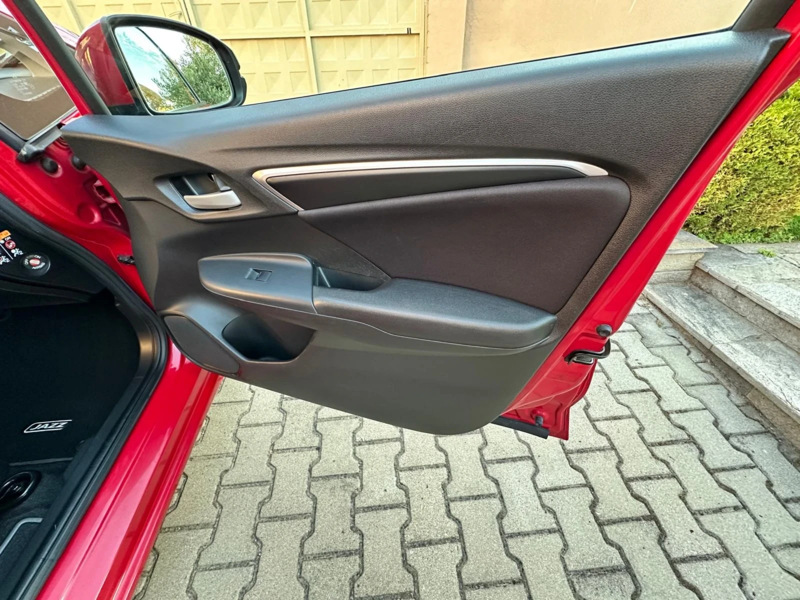 Honda Jazz 2017, снимка 12 - Автомобили и джипове - 53752832