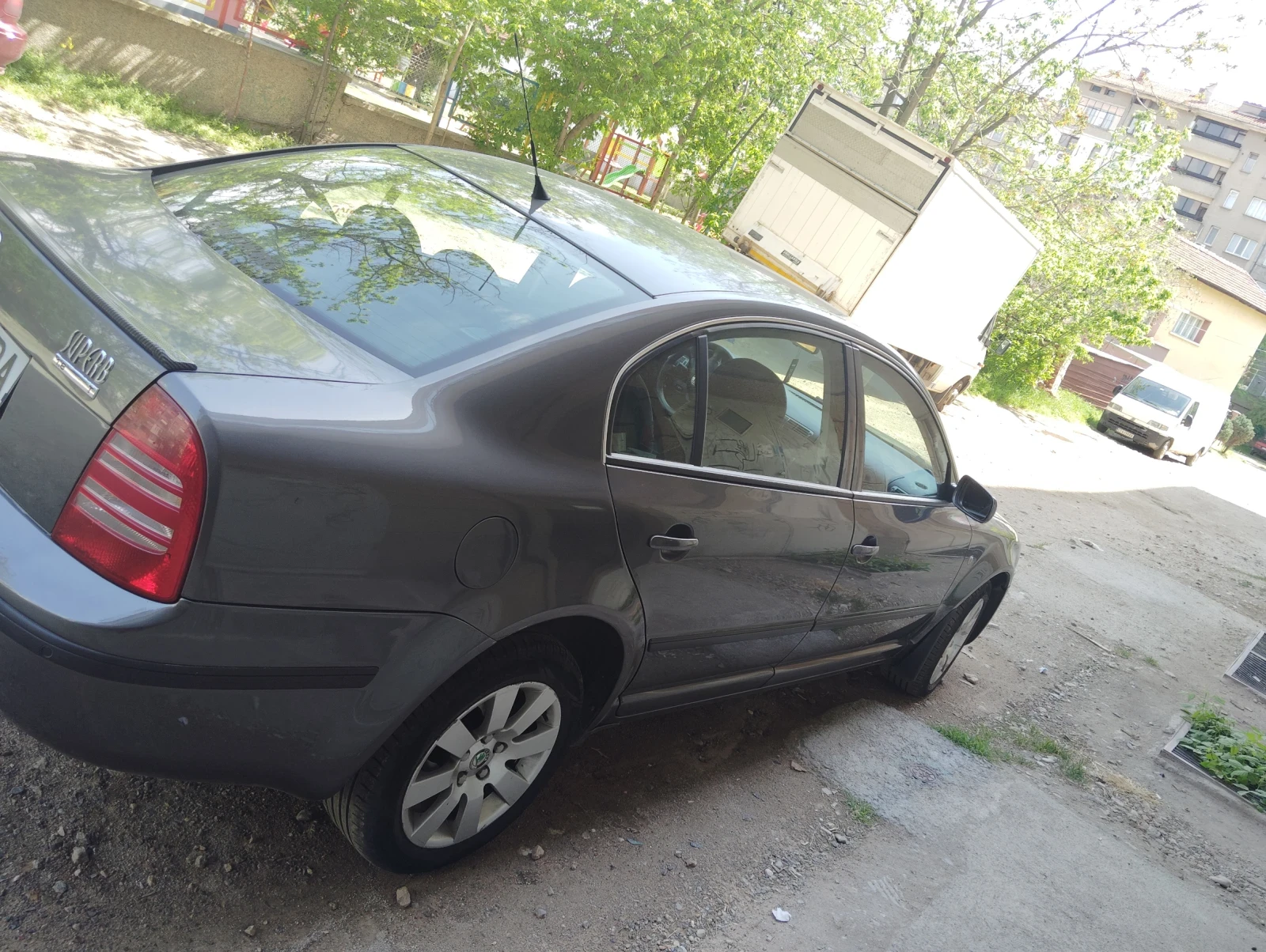 Skoda Superb | Mobile.bg � ����������� 2