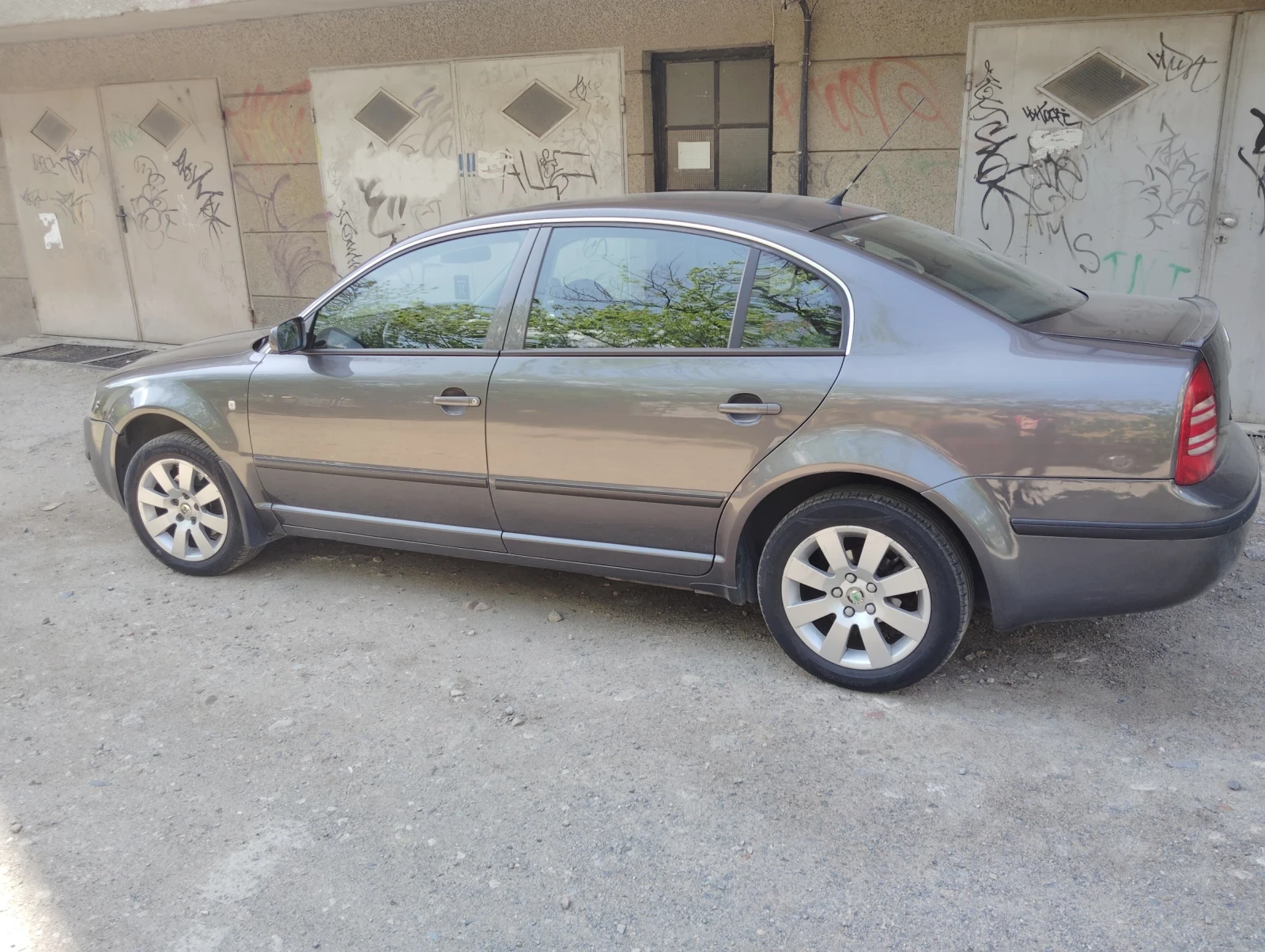 Skoda Superb | Mobile.bg � ����������� 1