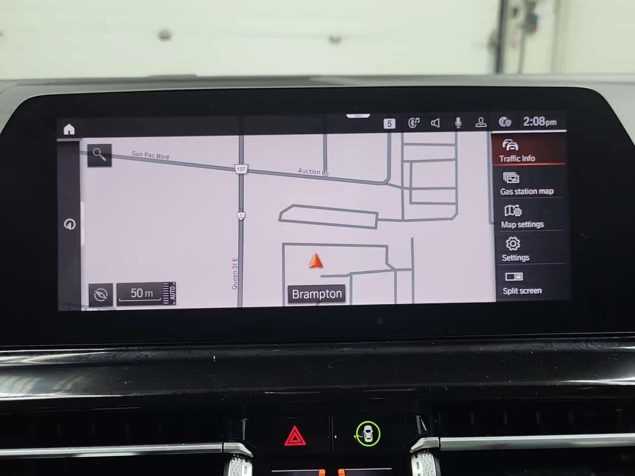 BMW 850 * HEAD UP* SOFT CLOSE* 360 CAM* PANO* , снимка 9 - Автомобили и джипове - 54176191