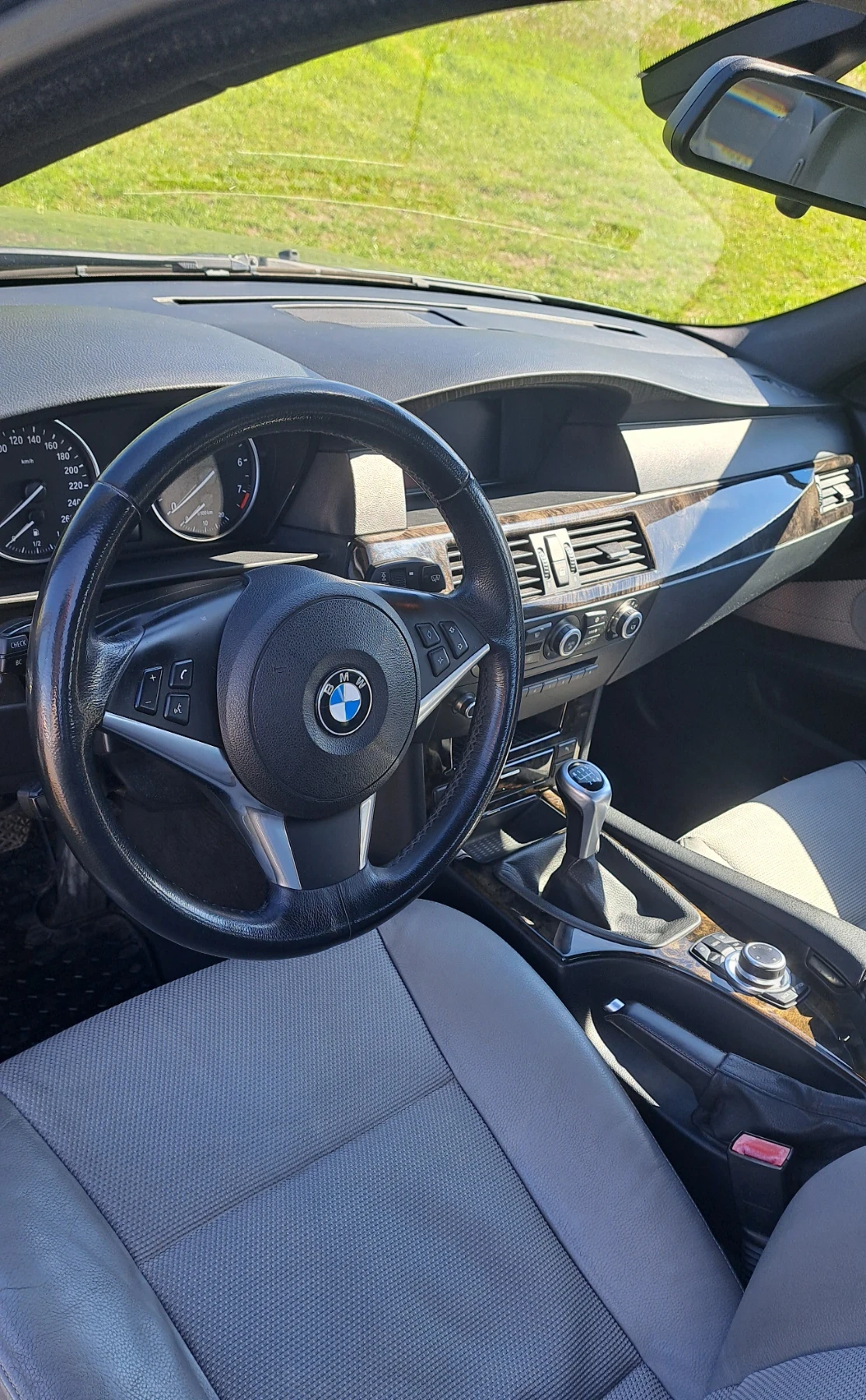 BMW 520 I, снимка 8 - Автомобили и джипове - 54412299