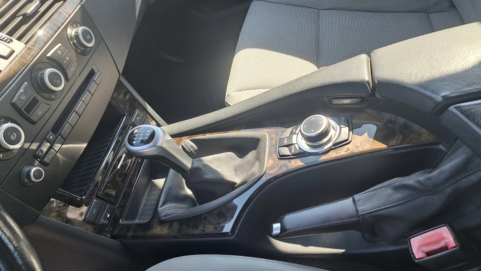BMW 520 I, снимка 15 - Автомобили и джипове - 54412299