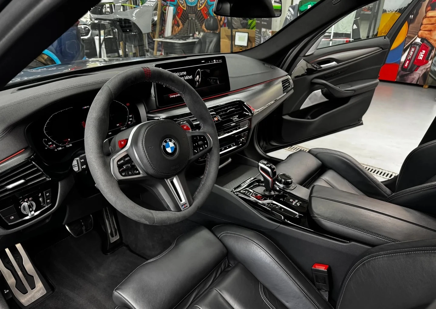 BMW M5 Competition xDrive, снимка 4 - Автомобили и джипове - 54602266