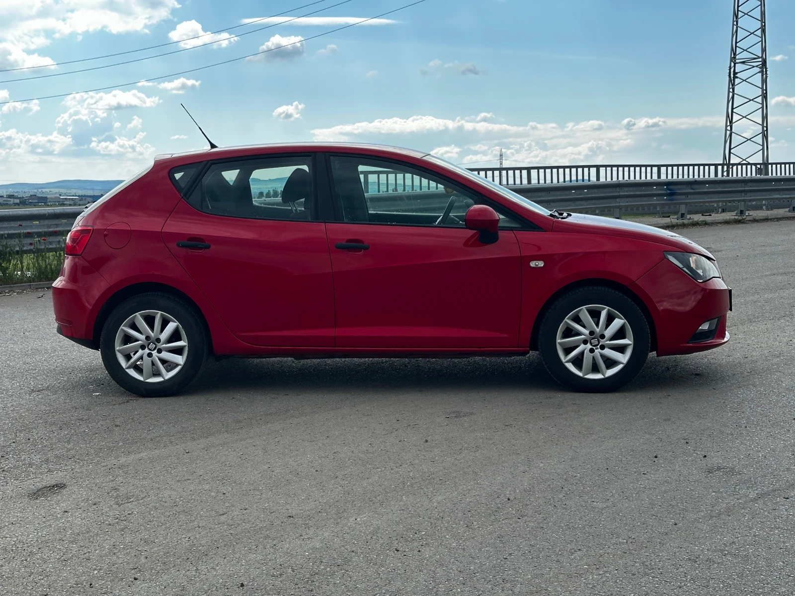 Seat Ibiza 1.4 TDI 90 к.с. EURO 6, снимка 4 - Автомобили и джипове - 54734123