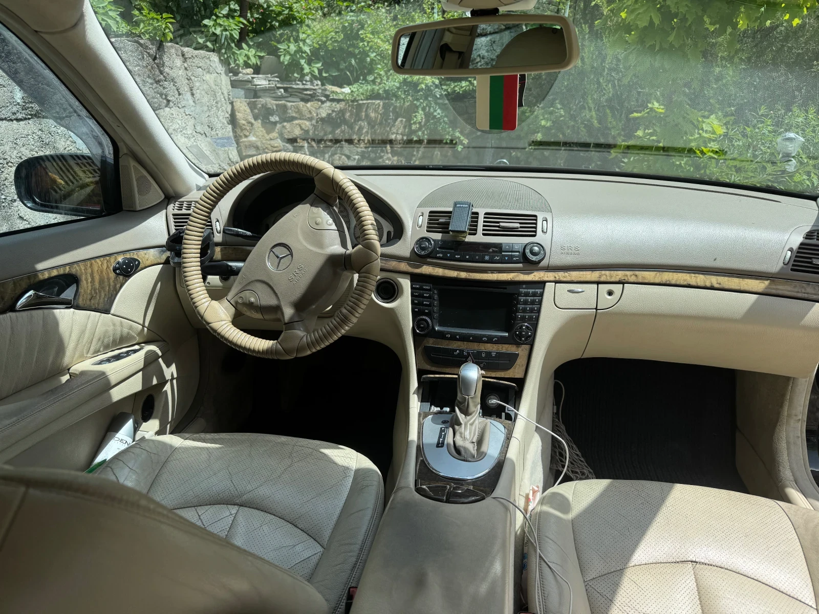 Mercedes-Benz E 270, снимка 8 - Автомобили и джипове - 54739869